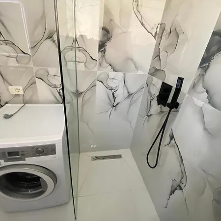 Apartment Seaside Golem (Tirana)